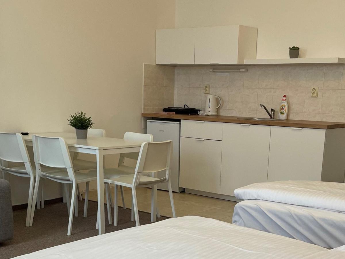 Hotel Koruna 2*